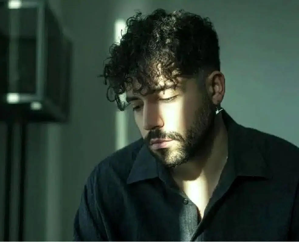 (عکس) پست اینستاگرامی شروین حاجی پور به مناسبت عید و تیپ جدیدش