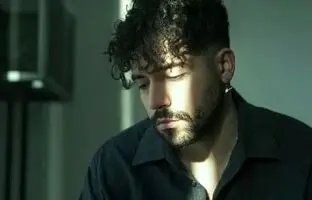 (عکس) پست اینستاگرامی شروین حاجی پور به مناسبت عید و تیپ جدیدش