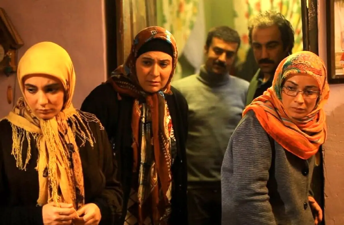 (عکس) دیدار هما، فهیمه و ارسطو سریال پایتخت با تیپی تازه و خاص