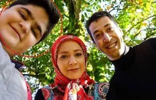 (تصاویر) چهره واقعی «بهروز» سریال پایتخت کنار مادر و برادرش