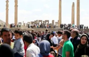 (ویدیو) لحظه تحویل سال در تخت جمشید
