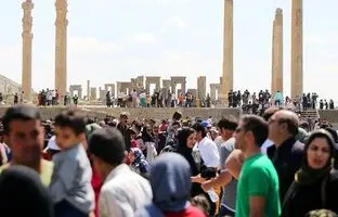 (ویدیو) لحظه تحویل سال در تخت جمشید