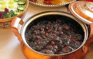 ۱۰ ترفند طلایی برای پخت قورمه سبزی