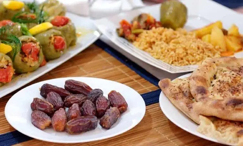 بدترین غذاها برای سحری در ماه رمضان که باعث ضعف می شوند!