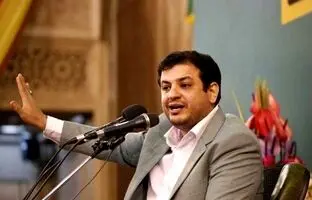 (ویدیو) تمسخر آئین نوروز و لحظه سال تحویل توسط رائفی‌پور