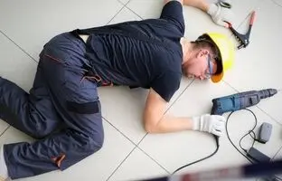 اقدامات اورژانسی بعد از برق گرفتگی + باید ها و نباید ها
