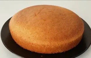 (ویدئو) ساده ترین و سریع ترین روش تهیه کیک وانیلی در خانه