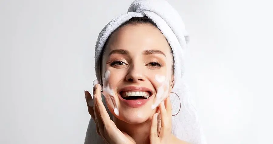 8 ماده ضد چروک قوی که علم به شما پیشنهاد می کند