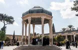 فال حافظ امروز پنجشنبه 17 اسفندماه 1402