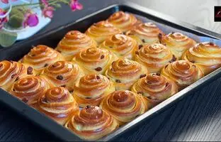 (ویدئو) طرز تهیه نان رول کشمشی، نرم و خوشمزه