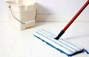 ترفندهای تمیز کردن سرامیک از لکه‌گیری تا جرمگیری سرامیک