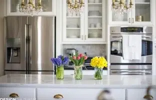 چیدمان بهاری آشپزخانه با 5 ایده جذاب و کاربردی