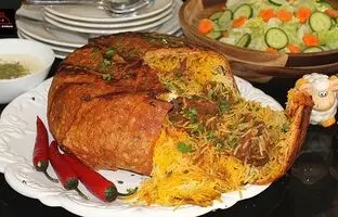 (ویدئو) طرز تهیه بریانی داخل نان لواش، یک غذای متفاوت برای ماه رمضان