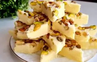 (ویدئو) طرز تهیه شیرینی برفی، یک شیرینی خوشمزه و متفاوت برای ماه رمضان