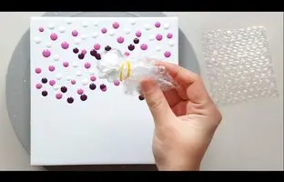 (ویدئو) آموزش نقاشی: این درخت زیبای صورتی رو بدون قلم مو بکش
