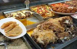 (ویدئو) غذای خیابانی در ترکیه؛ فرآیند آماده سازی و پخت دونر کباب