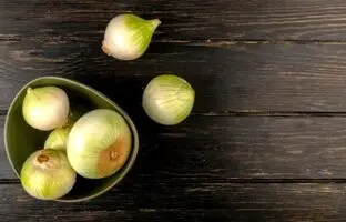 روش نگهداری پیاز برای مدت بیشتر بدون جوانه نزدن
