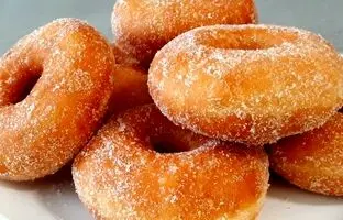 (ویدئو) طرز تهیه دونات شکری ساده، نرم و خوشمزه