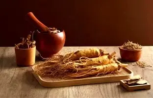 جینسینگ؛ عوارض، موارد استفاده و خواص درمانی آن