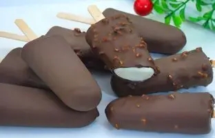 (ویدئو) دیگه از بیرون بستنی مگنوم نخر، خیلی ساده خودت درست کن
