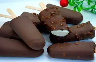 (ویدئو) دیگه از بیرون بستنی مگنوم نخر، خیلی ساده خودت درست کن