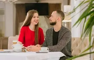 موقع چت با نامزدت، هیچ وقت این کارو نکن