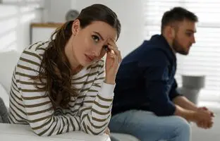 ۷ نشانه که می گوید شما و شریک زندگی تان هرگز عاشق یکدیگر نبوده اید