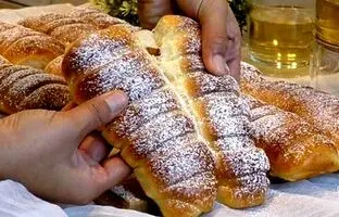 (ویدئو) طرز تهیه نان شکلاتی صبحانه با مغز نوتلا
