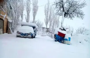 (ویدئو) بارش برف بهاری در الیگودرز