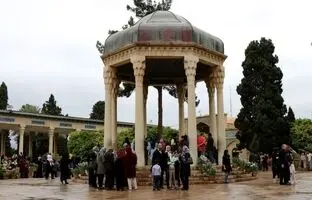 فال حافظ امروز دوشنبه 17 اردیبهشت 1403