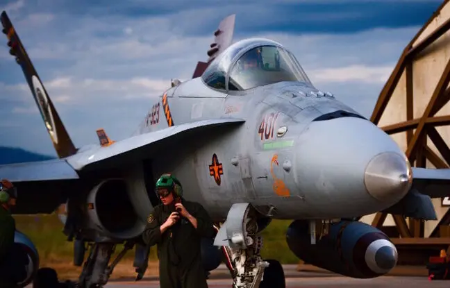 ۵ نیروی هوایی برتر جهان در سال ۲۰۲۴؛ از تفنگداران دریایی آمریکا تا نیروی هوایی روسیه