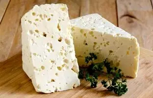 (ویدئو) ساده ترین روش تهیه پنیر خانگی با کمترین مواد اولیه