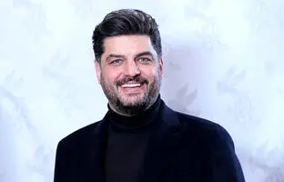 (ویدئو) شوخی سام درخشانی با چهره بهرنگ علوی در «شب‌های مافیا»