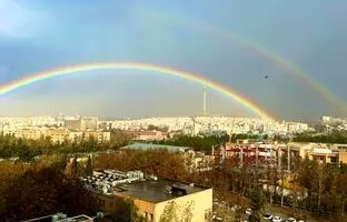 لحظه کمیاب ایجاد رنگین‌کمانِ دوقلو در آسمان تهران