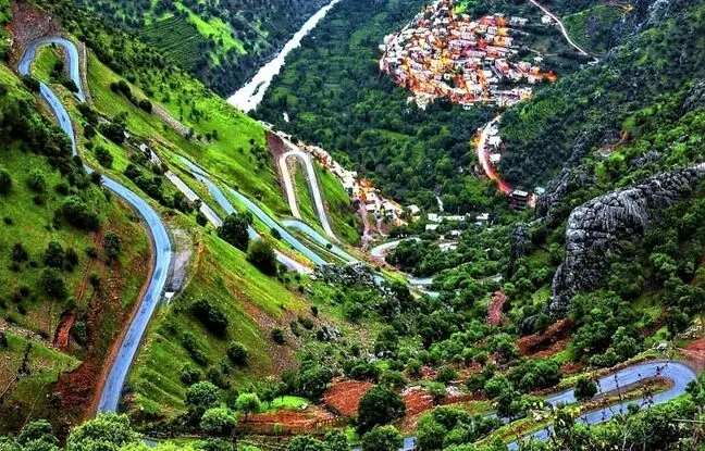 رویایی‌ترین روستاهای کردستان در فصل بهار