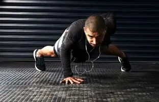بهترین حرکات برای گرم کردن بدن قبل از ورزش +اشتباهات رایج در گرم کردن