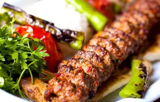(ویدئو) کباب کوبیده رو فقط با این روش درست کن