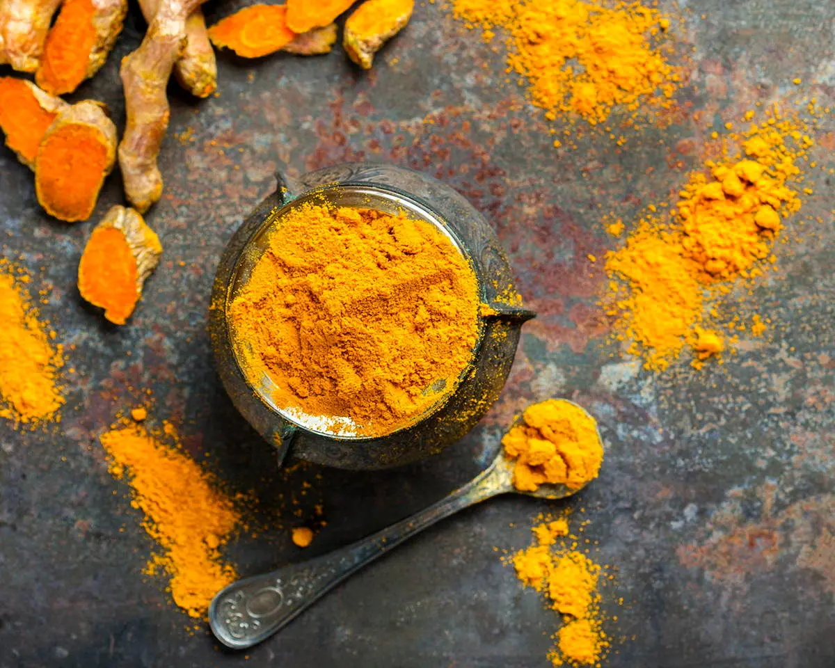 با فواید بی نظیر مکمل زردچوبه برای سلامتی آشنا شوید