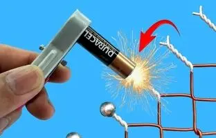 (ویدئو) نحوه تعمیر کردن شیردوش حمام؛ یک روش برای جوشکاری با باتری 1.5 ولتی