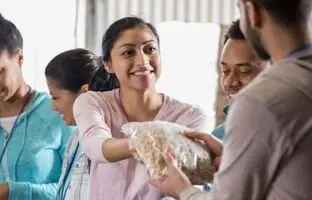 مهربان‌های واقعی و «فیک» را چگونه تشخیص بدهیم؟