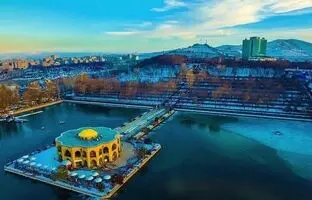 اگر اردیبهشت رفتی تبریز می‌تونی توی این پارک ها چادر بزنی!