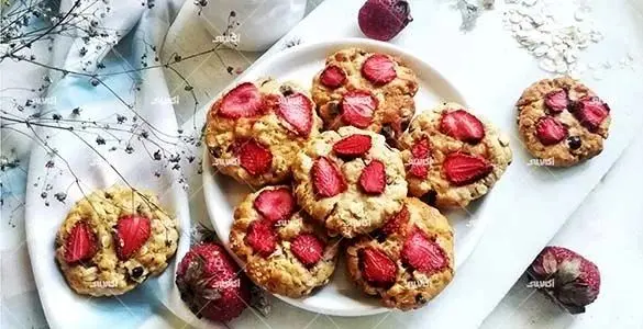درست کردن کوکی توت فرنگی رژیمی در عرض 15 دقیقه! باورت می‌شه؟!