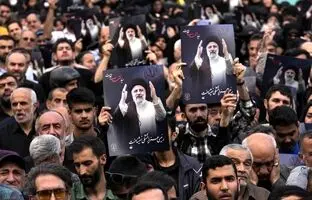 (ویدئو) ورود پیکر رئیس جمهور فقید و همراهانش در محل سالن اجلاس سران
