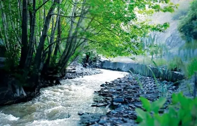 باورنکردنی‌ترین روستاهای مشهد که باید در فصل بهار و تابستان ببینیم