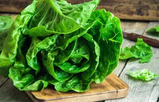 ۹ خاصیت شگفت‌انگیز کاهو