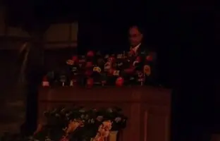 (ویدئو) سخنرانی حقانیان در تاریکی! برق ستاد انتخابات دوباره قطع شد