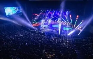 جزئیاتی از تغییرات یک کنسرت در برج میلاد تهران