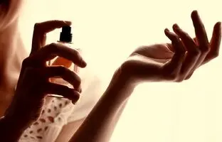 رایحه‌های منحصر به فرد، گران‌ترین عطرهای زنانه جهان را بشناسید
