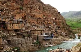 خانه های این روستاها در ایران سنگی است