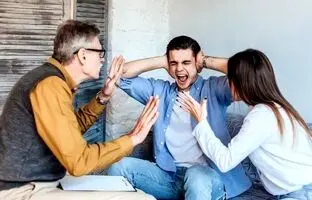 جملاتی که اعتماد به نفس و عزت نفس فرزندتان را خدشه‌دار می‌کنند